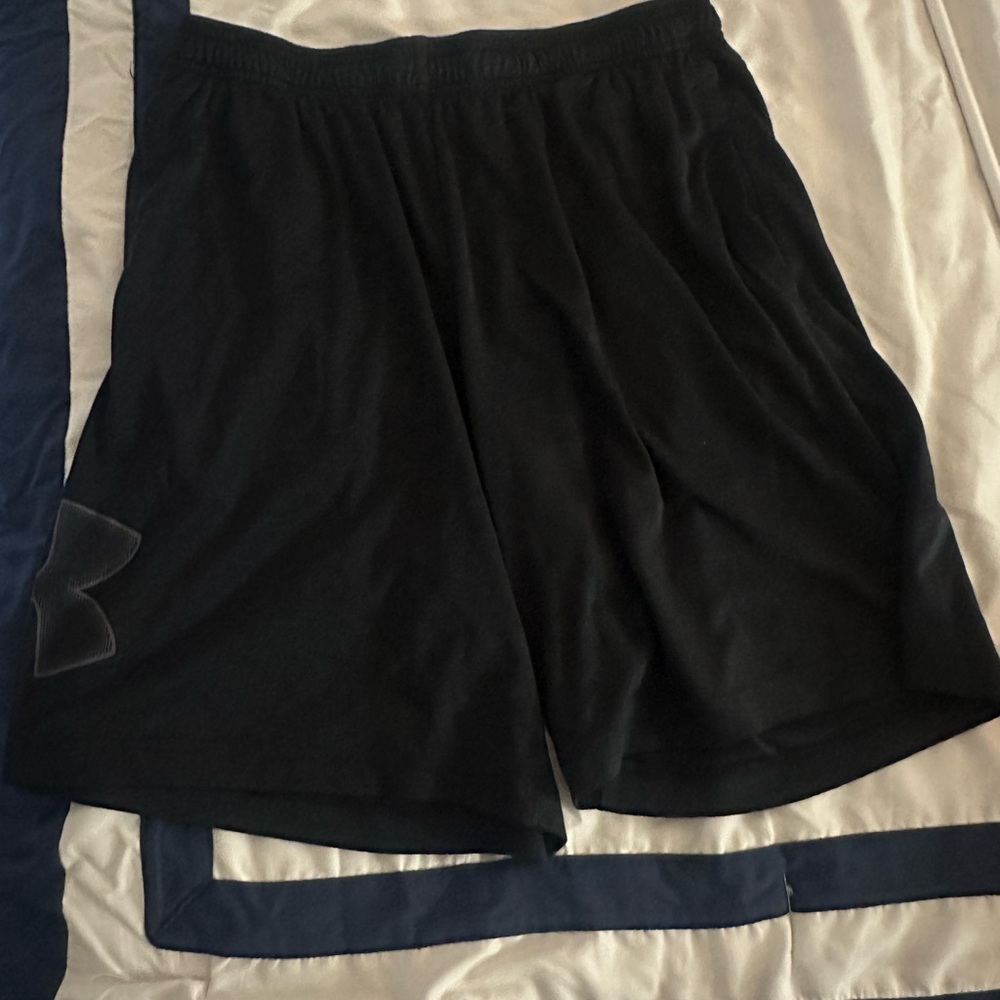 Mens active shorts!